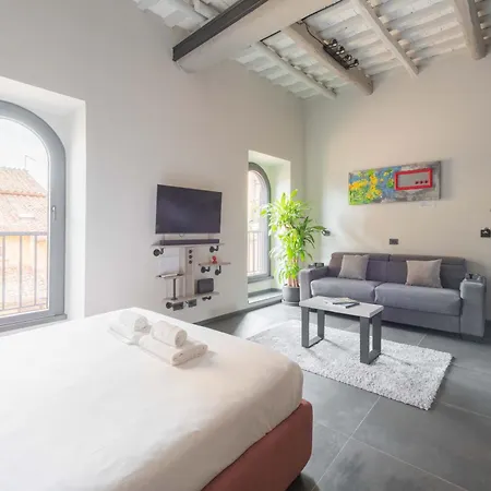 아파트 Historic Centre Luxury Rooftop *