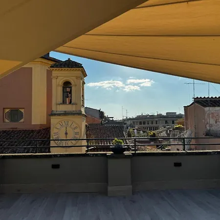 Historic Centre Luxury Rooftop Lägenhet